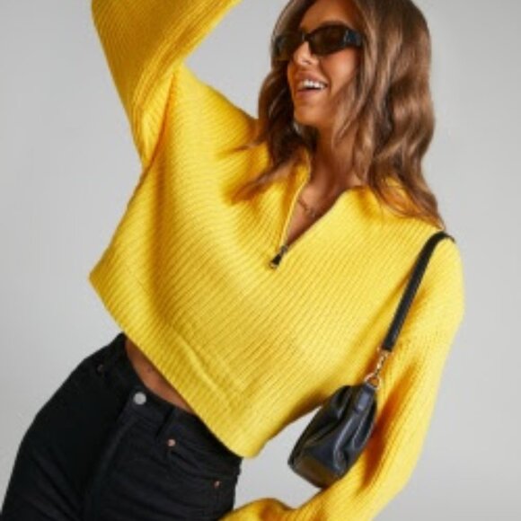 NWT Anjeanette Puff Sleeve Quarter Zip Sweater in Yellow / Medium - Picture 8 of 8